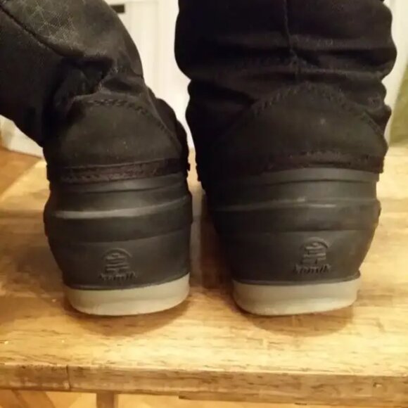 Kamik Women's Momentum 3 Snow Winter Boot - Size 10 - Picture 3 of 4